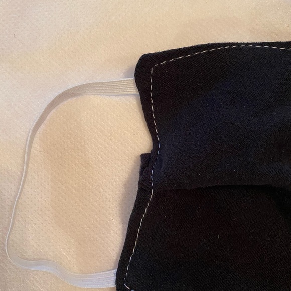 $3 each lot of four Face Masks Cloth β€οΈ$ donated - Picture 3 of 7